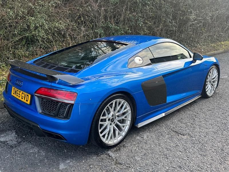Used Audi R8 Coupé 2016 Blue Coupe
