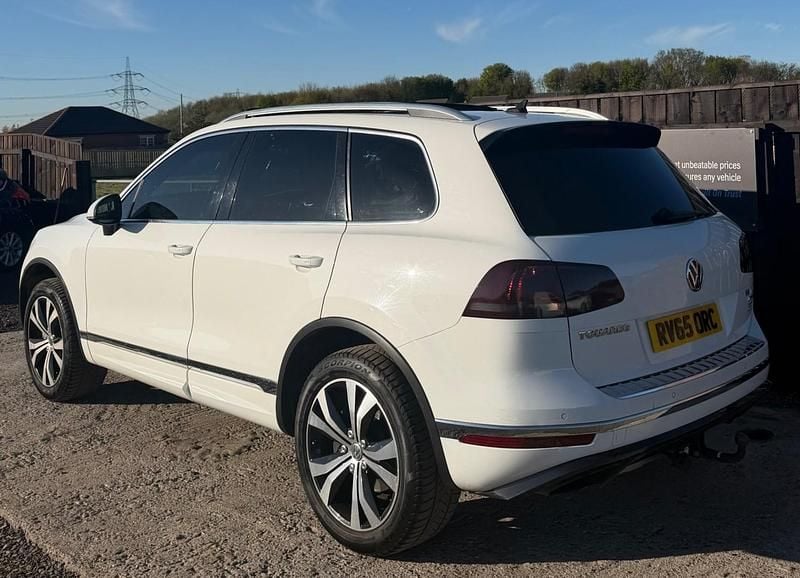 Used VW Touareg R-line 262 HP (192 kW) 2015 White SUV
