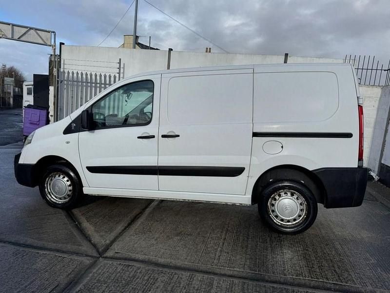 Used Citroën Dispatch XTR 120 HP (88 kW) 2009 White MPV