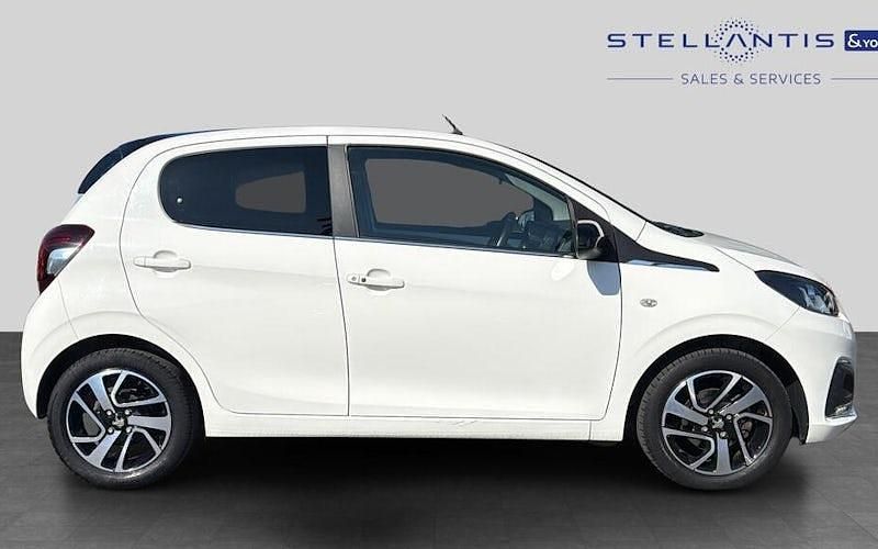 Used Peugeot 108 Allure 72 HP (52 kW) 2022 Hatchback