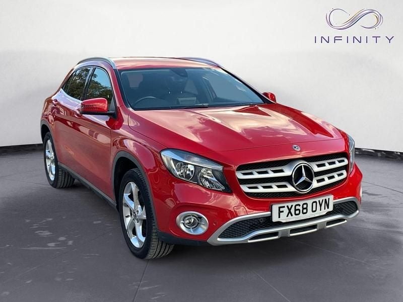 Red Used 2018 Mercedes GLA200 Executive SUV | £16,249 (Fair price) - Image 1/4