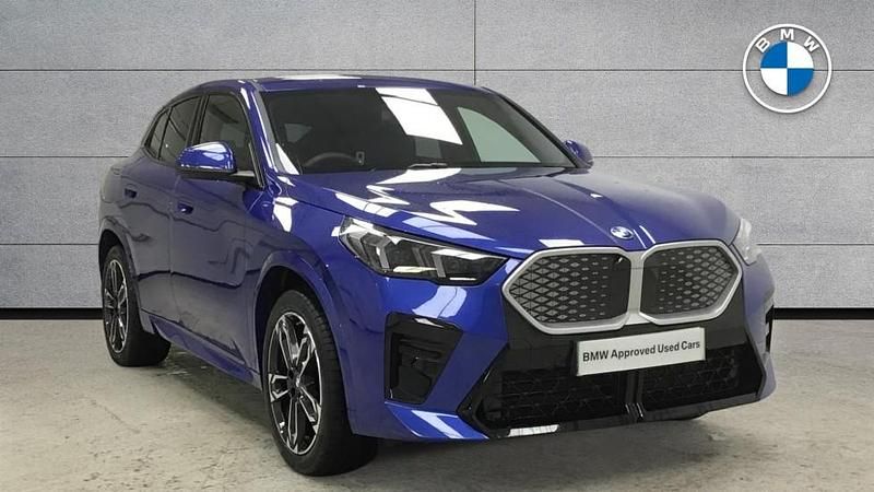 Used BMW iX2 M Sport 147 kW (201 HP) 2025 Blue SUV