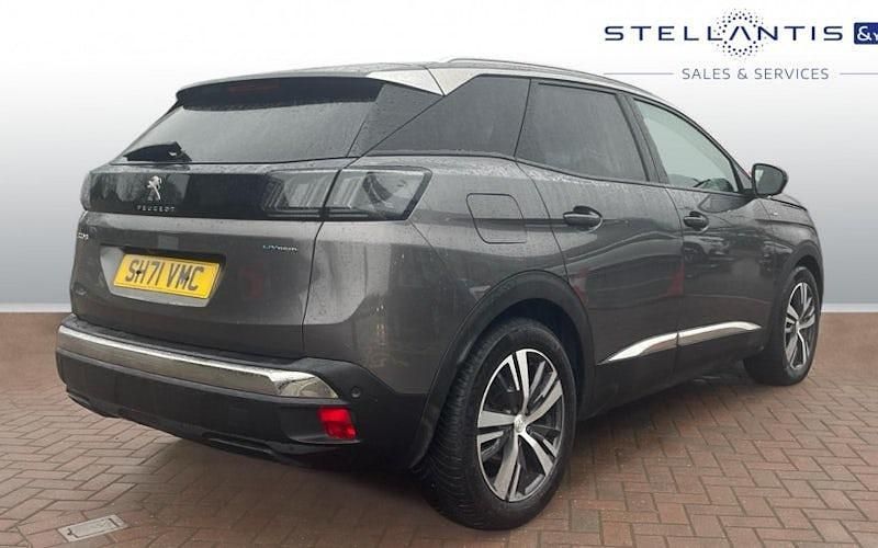 Used Peugeot 3008 Allure Premium 224 HP (164 kW) 2022 Estate