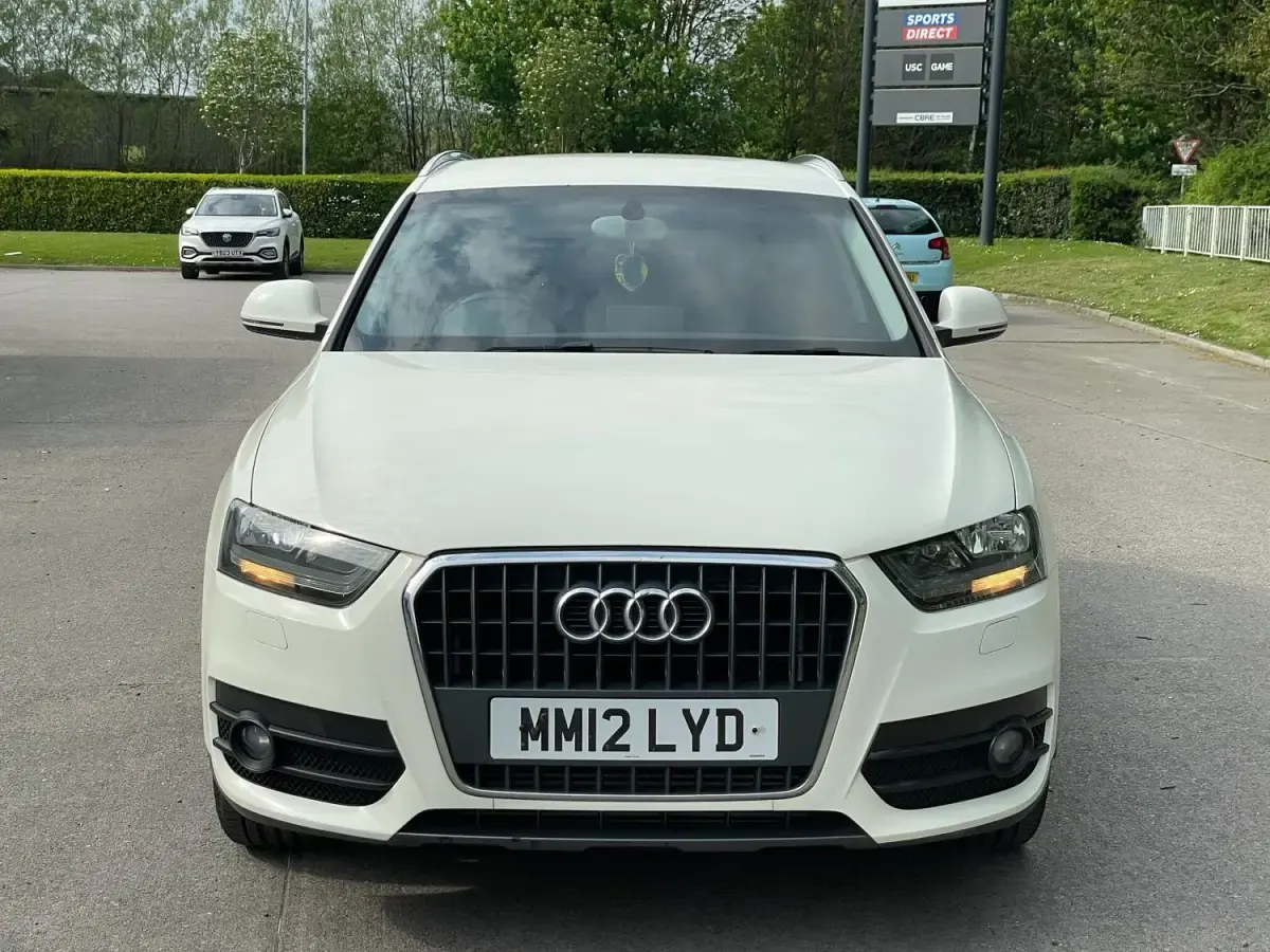 Używany Audi Q3 Comfort 2012 Biały SUV