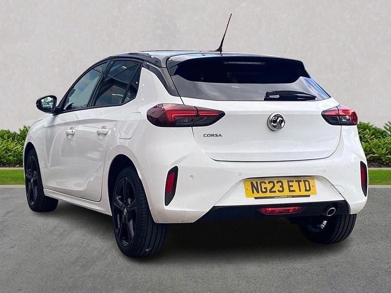 Used Vauxhall Corsa S 100 HP (73 kW) 2023 White Hatchback