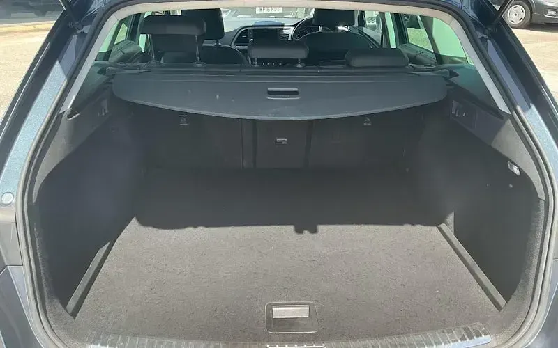 Used Seat Leon XCELLENCE Lux 150 HP (110 kW) 2019 Grey Estate