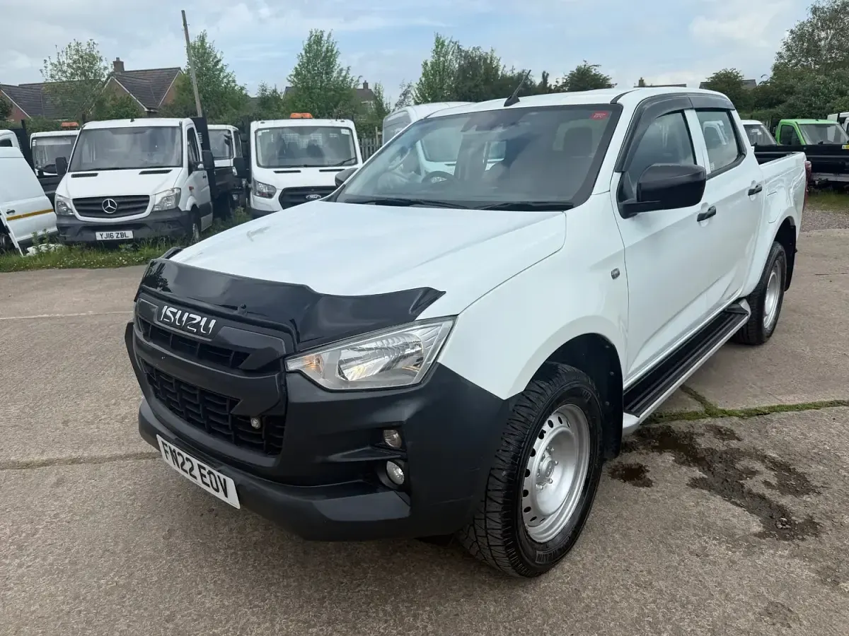 Used Isuzu D-Max 164 HP (120 kW) 2022 White Pickup