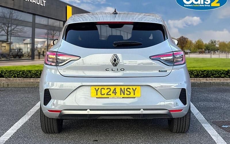 Used Renault Clio V Esprit Alpine 143 HP (105 kW) 2025 Red Hatchback