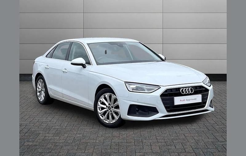 Used Audi A4 Comfort 161 HP (118 kW) 2023 White Sedan