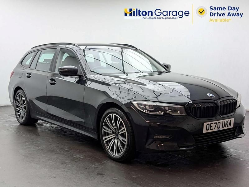 Used BMW 330e Luxury Line 2020 Black Estate