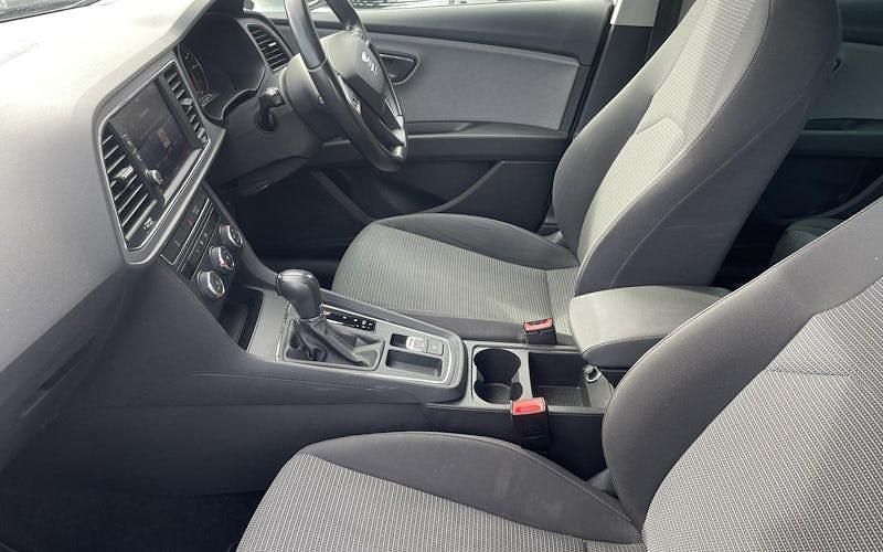 Begagnad Seat Leon SE Dynamic 116 HK (85 kW) 2018 Vit Kombi