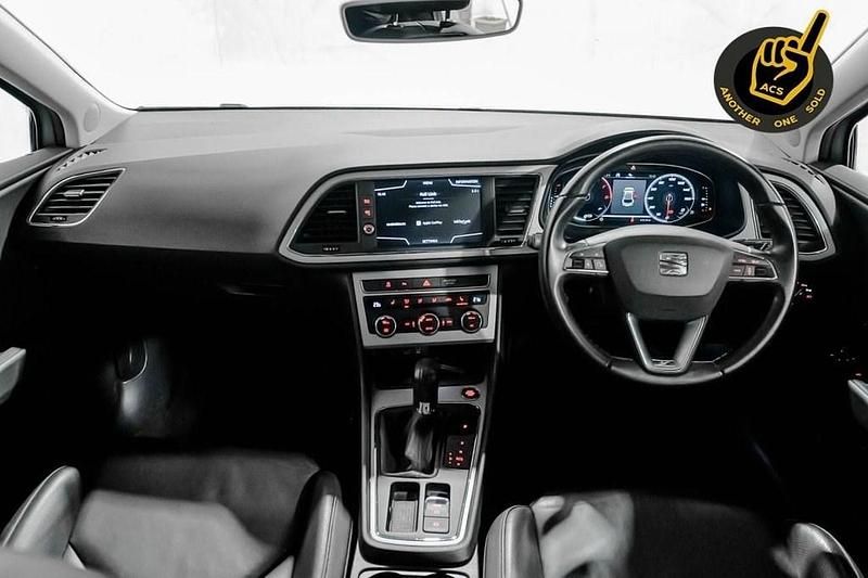 Used Seat Leon XCELLENCE Lux 190 HP (139 kW) 2019 Silver Hatchback