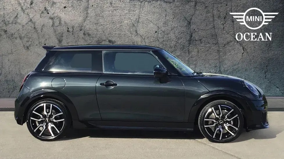 Used Mini Cooper S Hatch 201 HP (147 kW) 2025 Grey Hatchback