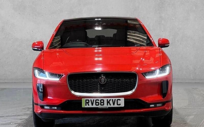 Begagnad Jaguar I-Pace First Edition 294 kW (400 HK) 2018 Röd SUV