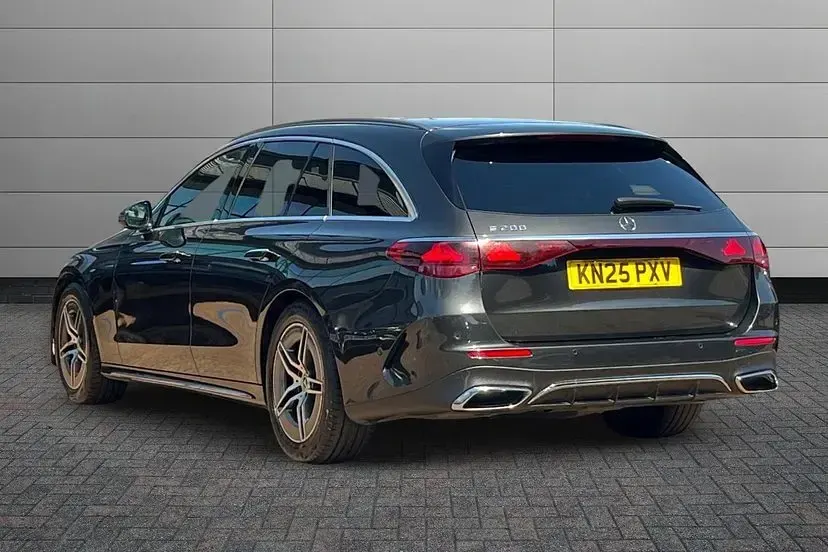 Used Mercedes E200 AMG line 223 HP (164 kW) 2025 Grey Estate