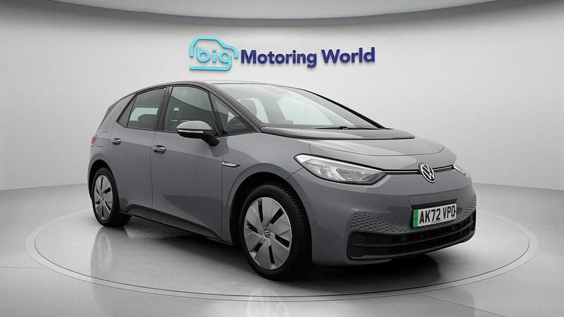 Used 2022 VW ID.3 Pro Performance Hatchback | £13,900 (Good price) - Image 1/4