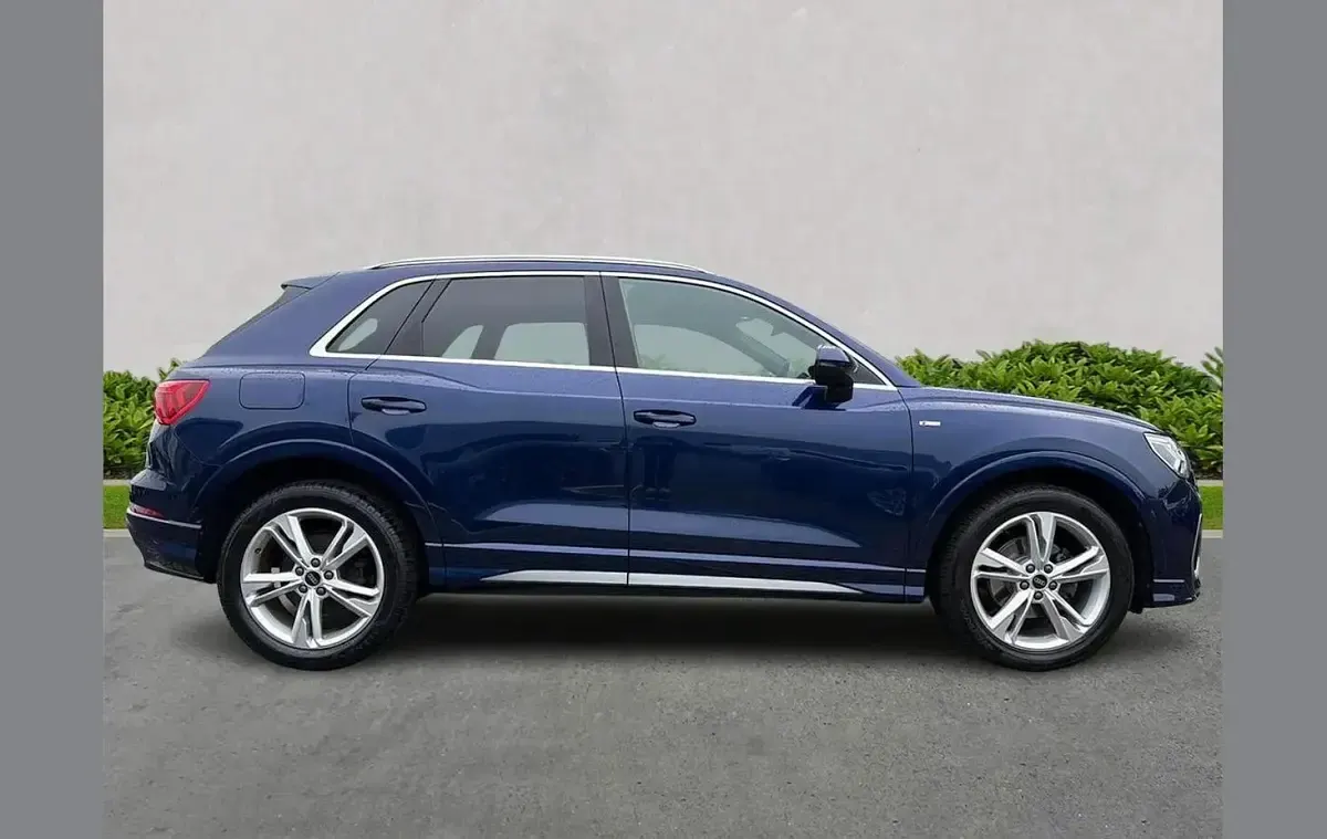 Used Audi Q3 S-Line 147 HP (108 kW) 2022 Blue SUV