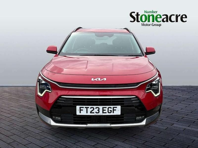 Used Kia Niro 139 HP (102 kW) 2023 Red SUV