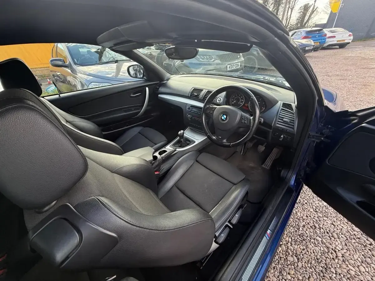 Usado BMW 118 Cabriolet M Sport 2011 Azul Cabrios