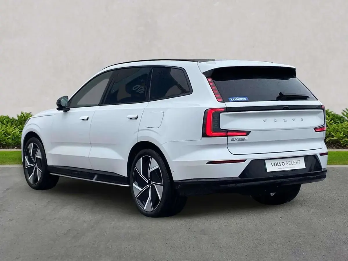 Used Volvo EX90 Performance 380 kW (517 HP) 2025 White SUV