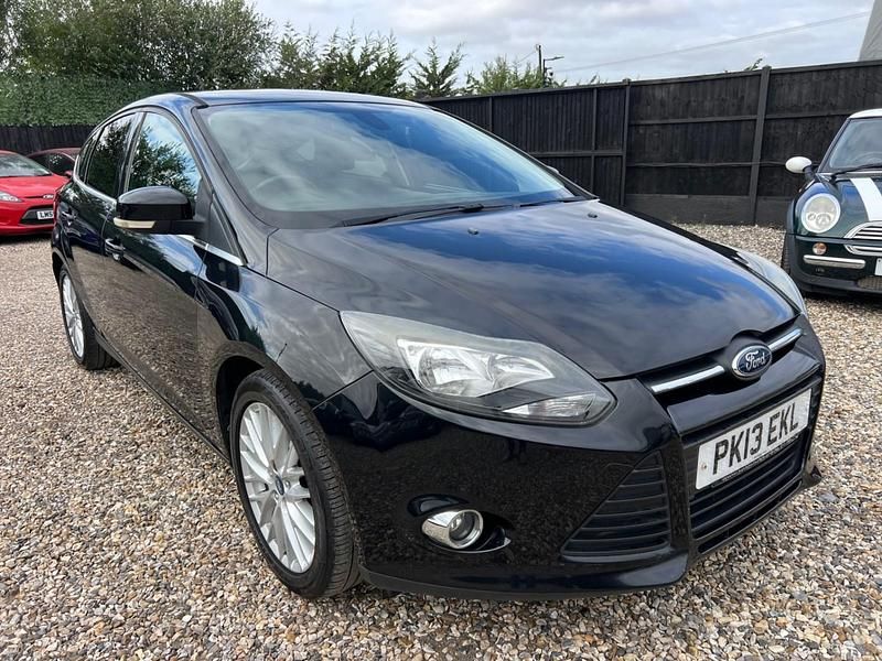 Black Used 2013 Ford Focus Zetec Hatchback | £2,500 (Fair price) - Image 1/4