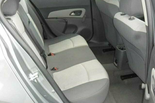 Used Chevrolet Cruze 2010 Sedan