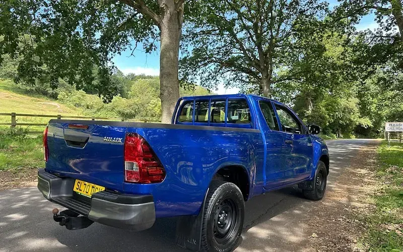 Used Toyota HiLux Active 150 HP (110 kW) 2020 Pickup