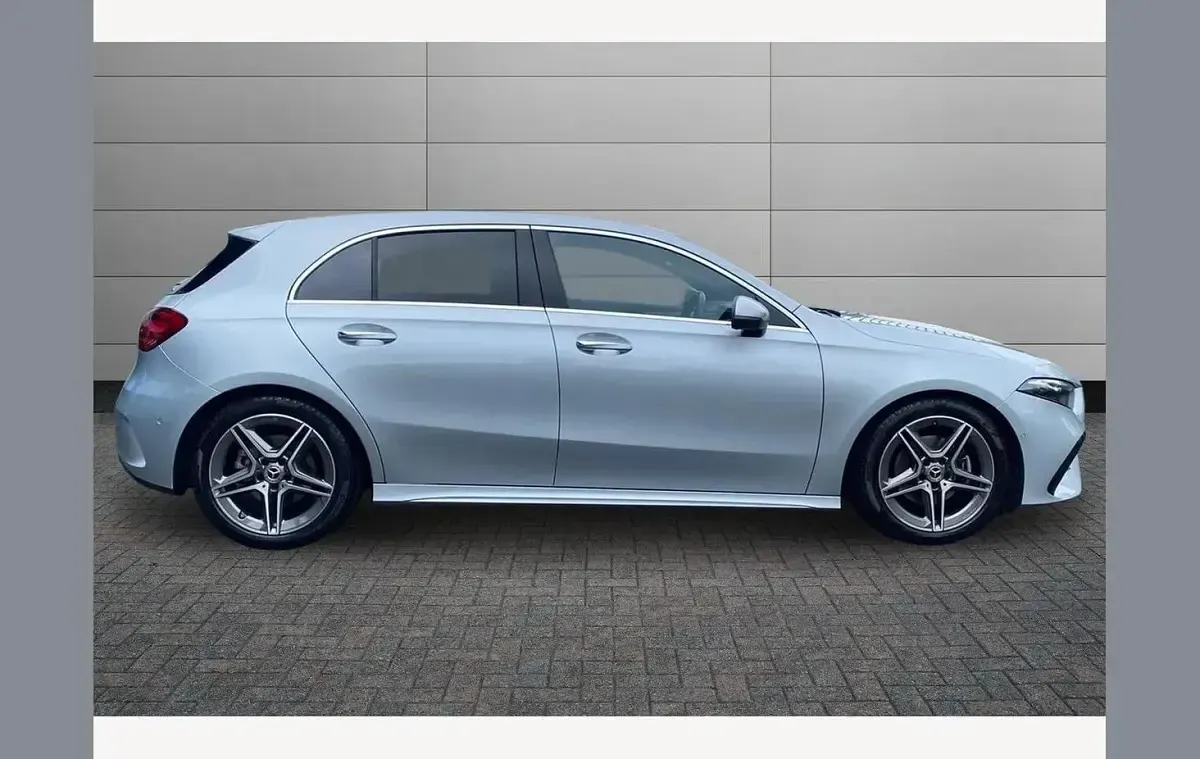 Used Mercedes A200 Executive 161 HP (118 kW) 2024 Silver Hatchback