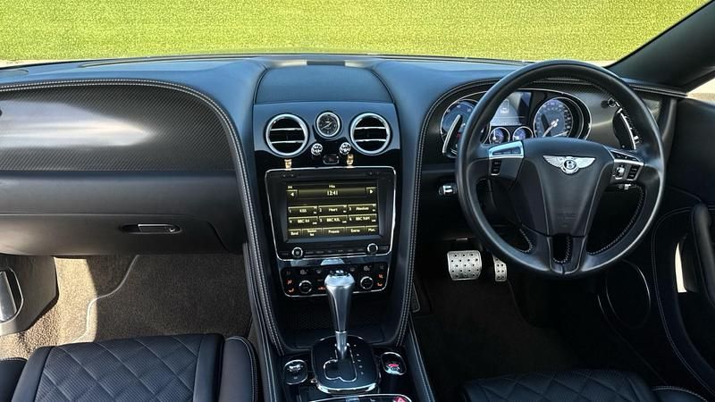 Used Bentley Continental GT Mulliner 521 HP (383 kW) 2016 Grey Cabriolet