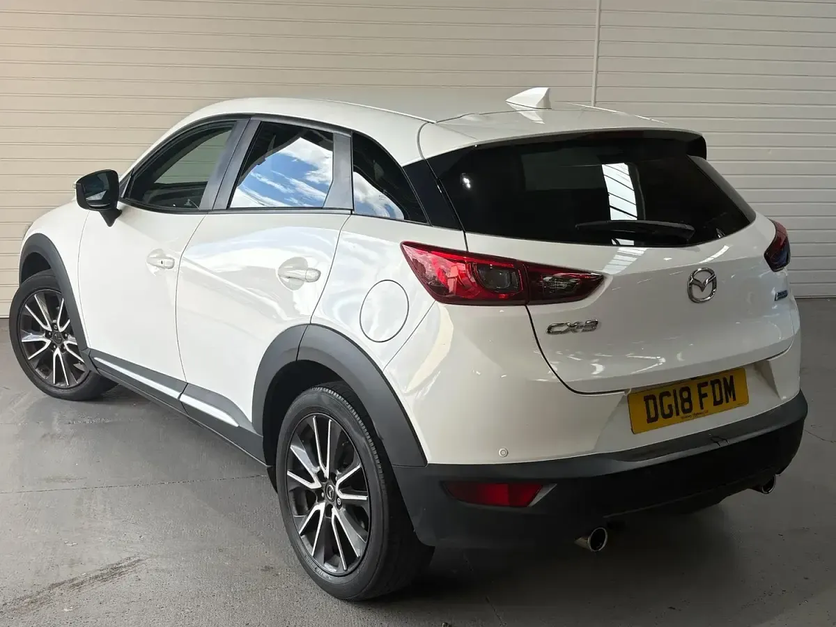 Used Mazda CX-3 Inclusive 121 HP (88 kW) 2018 White SUV