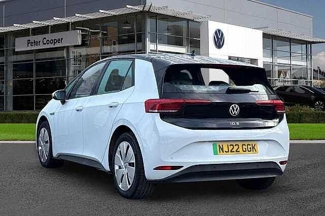 Used VW ID.3 Pro Performance 150 kW (204 HP) 2022 White Hatchback