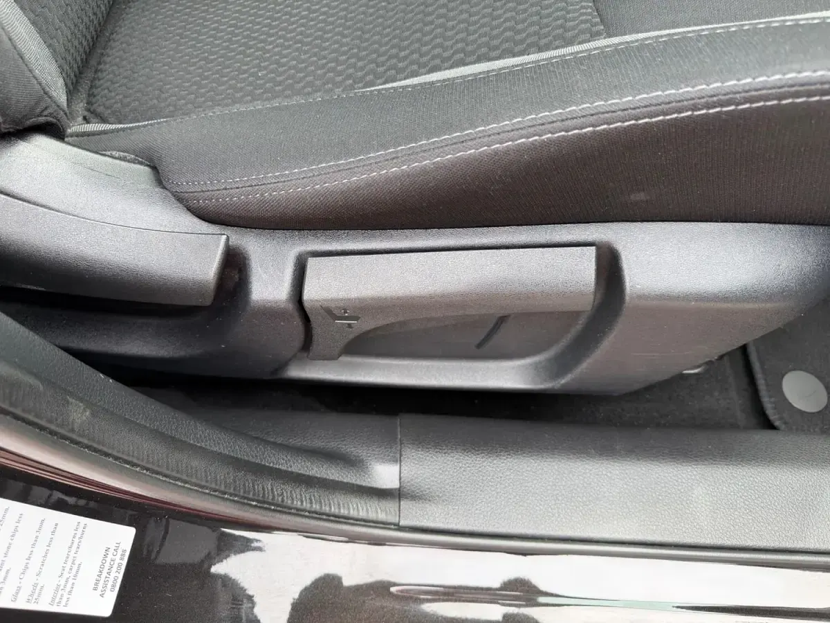 Used Nissan Qashqai Acenta Premium 115 HP (84 kW) 2019 Black SUV