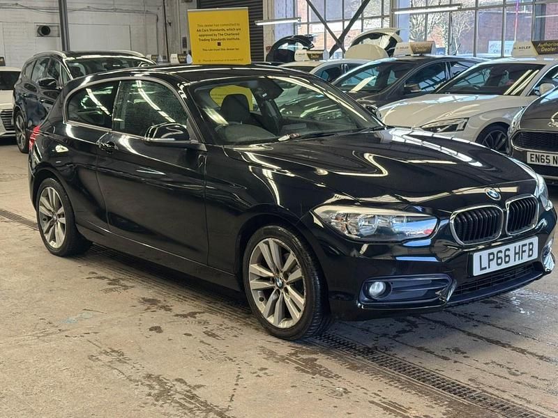 Used BMW 118 Sport Line 2016 Black Hatchback