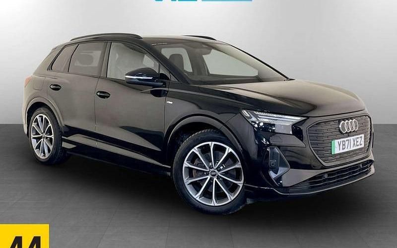 Used Audi Q4 e-tron Comfort 150 kW (204 HP) 2022 Black SUV