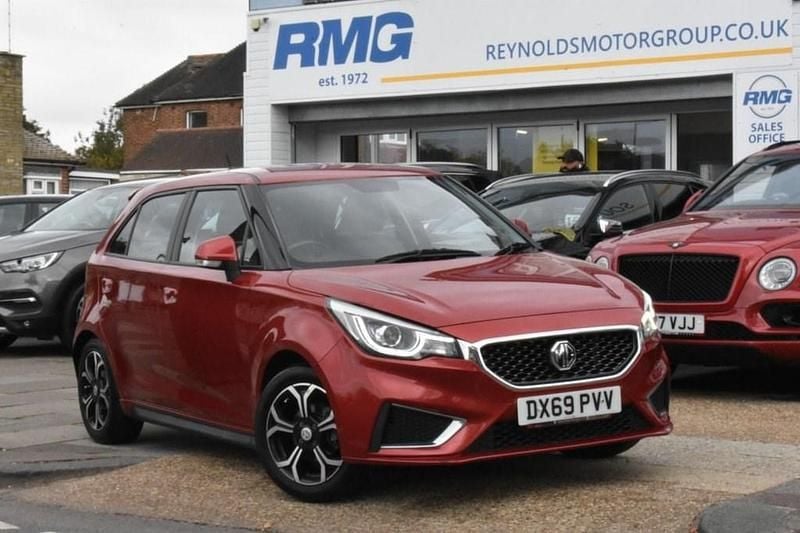 Red Used 2018 MG MG3 Exclusive Hatchback | £5,990 (Fair price) - Image 1/3