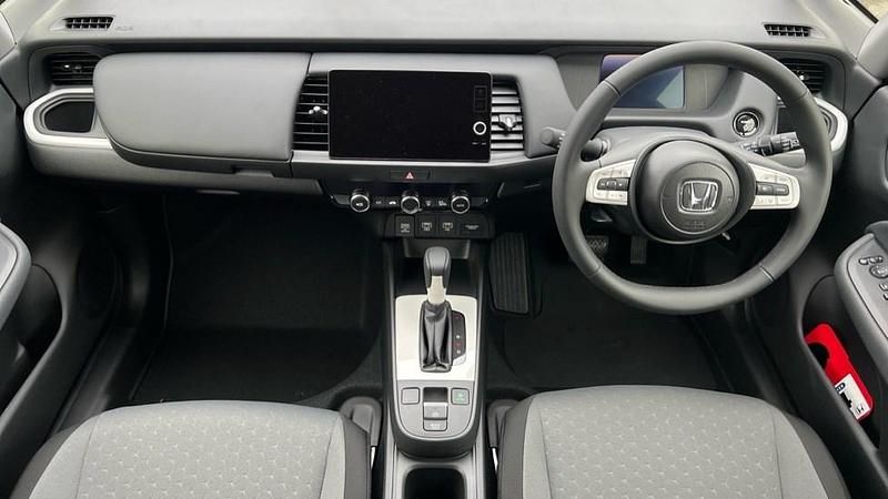 New Honda Jazz Elegance 122 HP (89 kW) 2025 Premium plus paint  sunlight white Hatchback