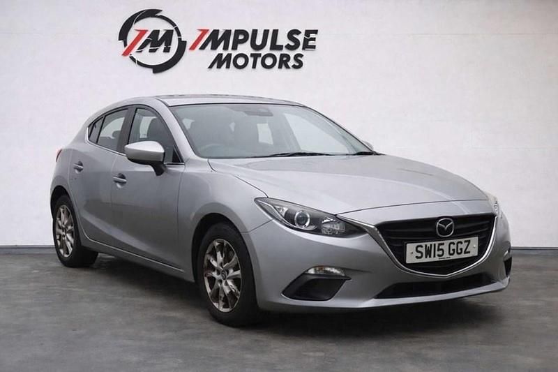 Used Mazda 3 100 HP (73 kW) 2015 Silver Hatchback