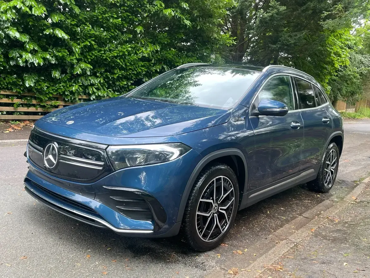 Used Mercedes EQA250 AMG Line Premium 139 kW (190 HP) 2022 Blue SUV