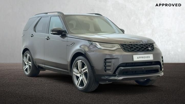 Grey Used 2024 Land Rover Discovery 5 HSE Dynamic SUV | £54,990 (Fair price) - Image 1/4