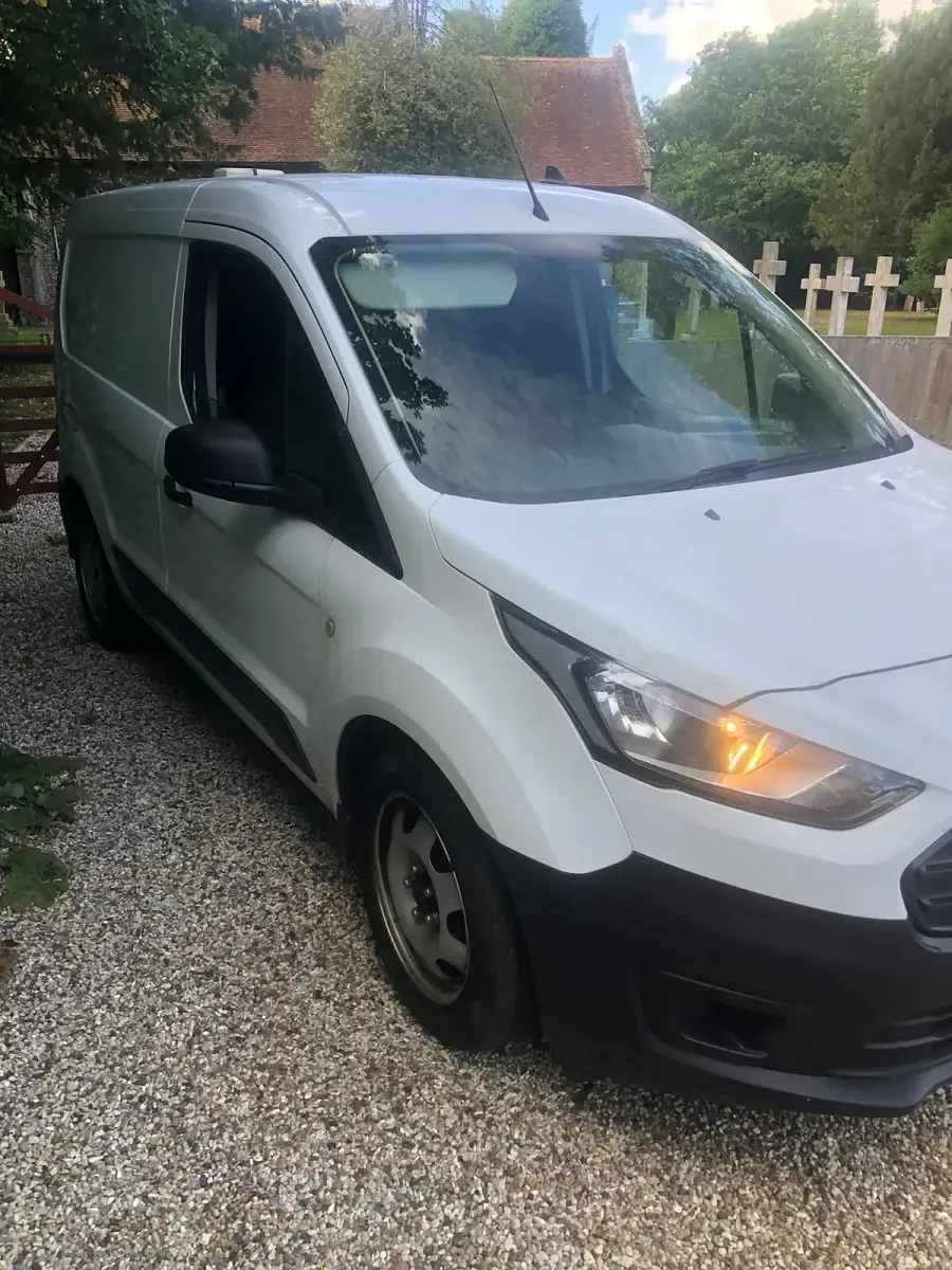 Used Ford Transit Connect 2021 White MPV