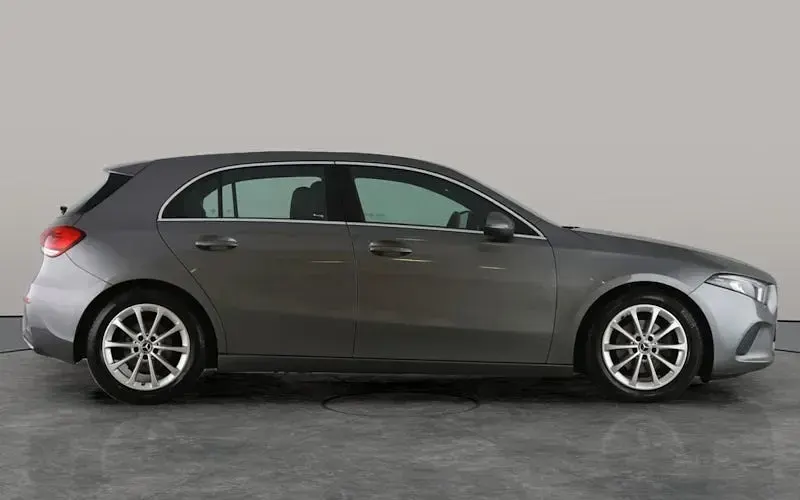 Used Mercedes A180 Active 116 HP (85 kW) 2019 Grey Hatchback