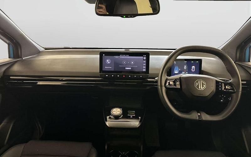 Used MG MG4 EV Trophy 150 kW (204 HP) 2025 Hatchback