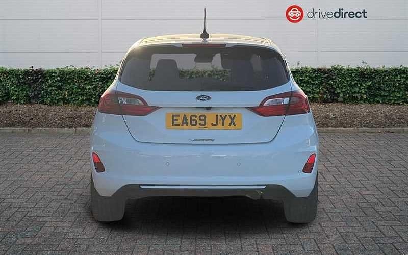 Used Ford Fiesta Vignale 101 HP (74 kW) 2019 White Hatchback