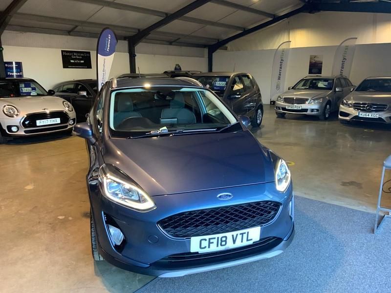Used Ford Fiesta Active 100 HP (73 kW) 2018 Blue Hatchback