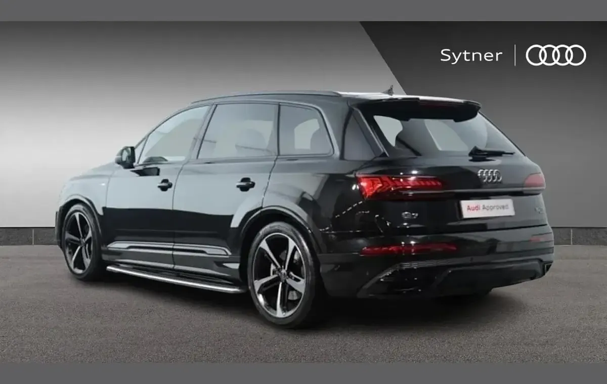 Used Audi Q7 Black Edition 281 HP (206 kW) 2023 Black SUV