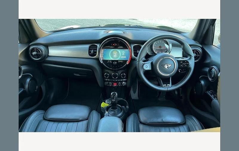 Used Mini Cooper Exclusive 136 HP (100 kW) 2022 Other Hatchback