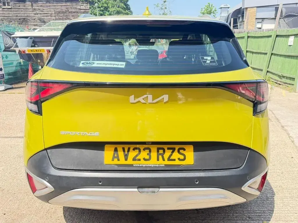 Used Kia Sportage 150 HP (110 kW) 2023 Yellow SUV