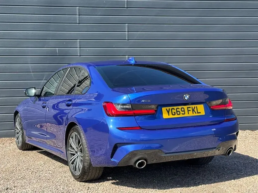 Used BMW 320 M Sport 2019 Blue Sedan