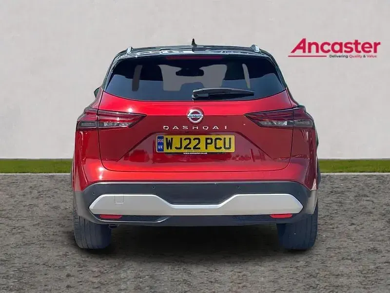 Used Nissan Qashqai Tekna+ 158 HP (116 kW) 2022 Red SUV