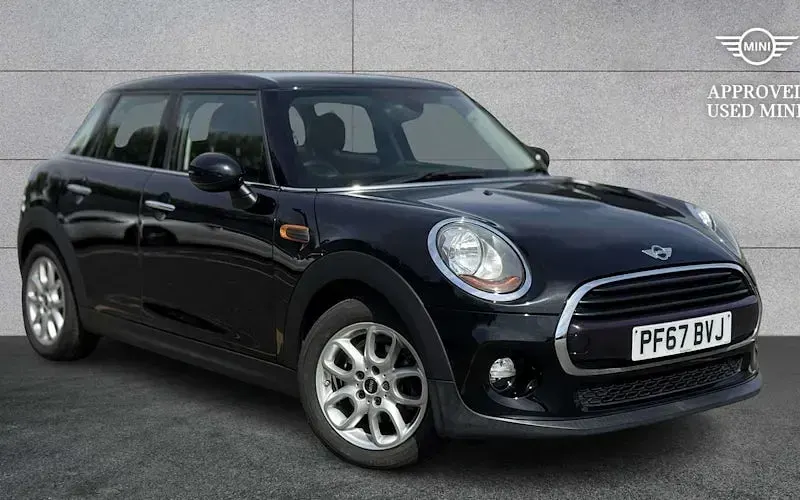 Used Mini Cooper Hatch 136 HP (100 kW) 2017 Hatchback